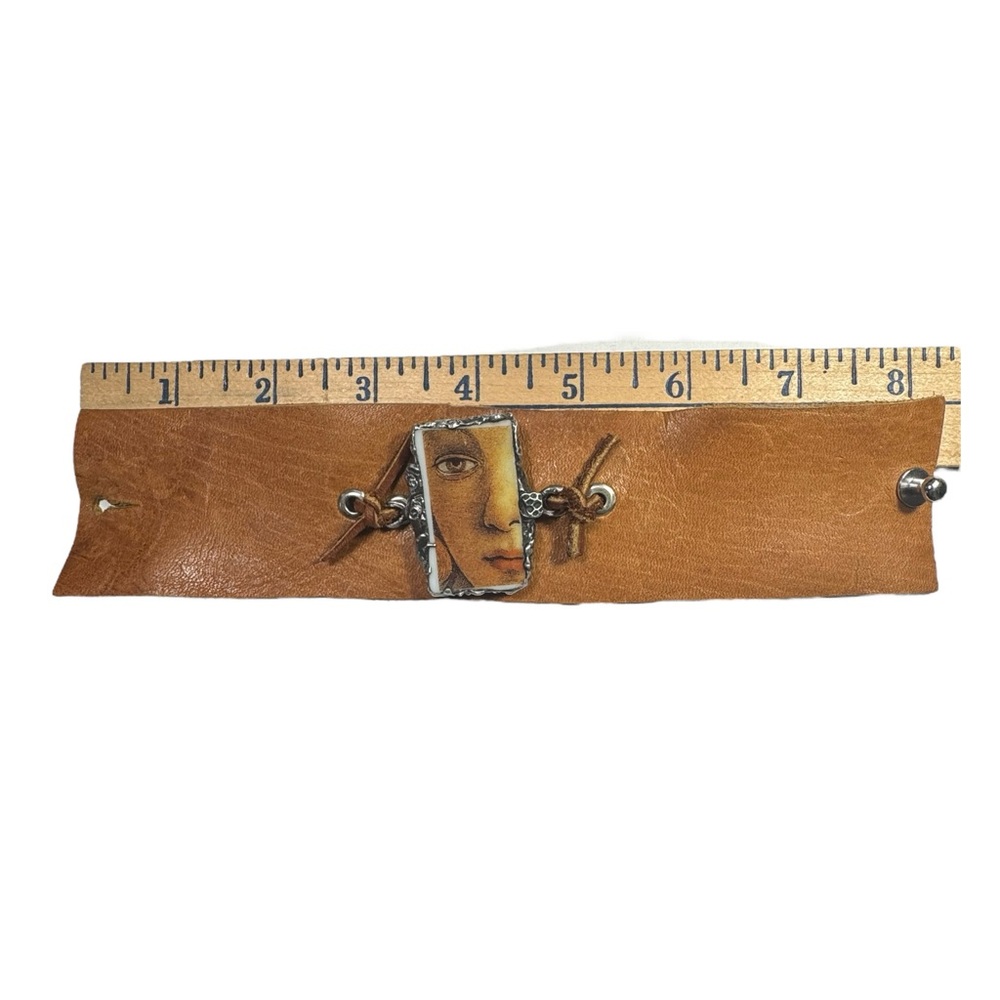 La Ghirlandata Rosetti Art Face Tile & Silver Blend Bezel Leather Cuff Bracelet - Picture 8 of 11